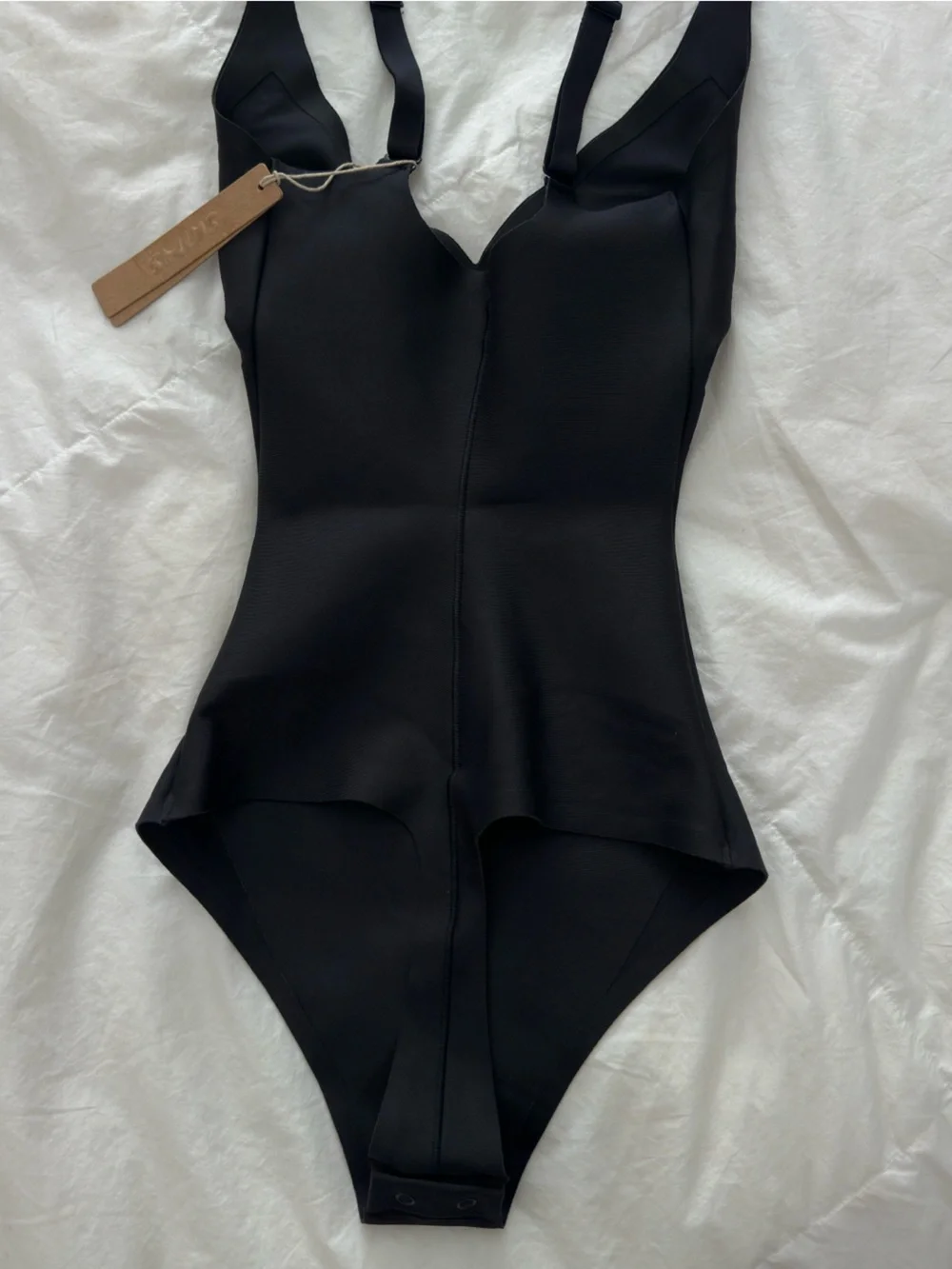 NWT Skims Unlined Plunge Bodysuit